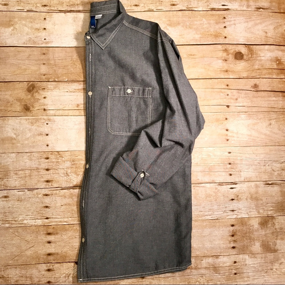 Men’s shirt Size XL